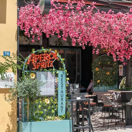 Apartament Boho Chic 2br In The Center Of